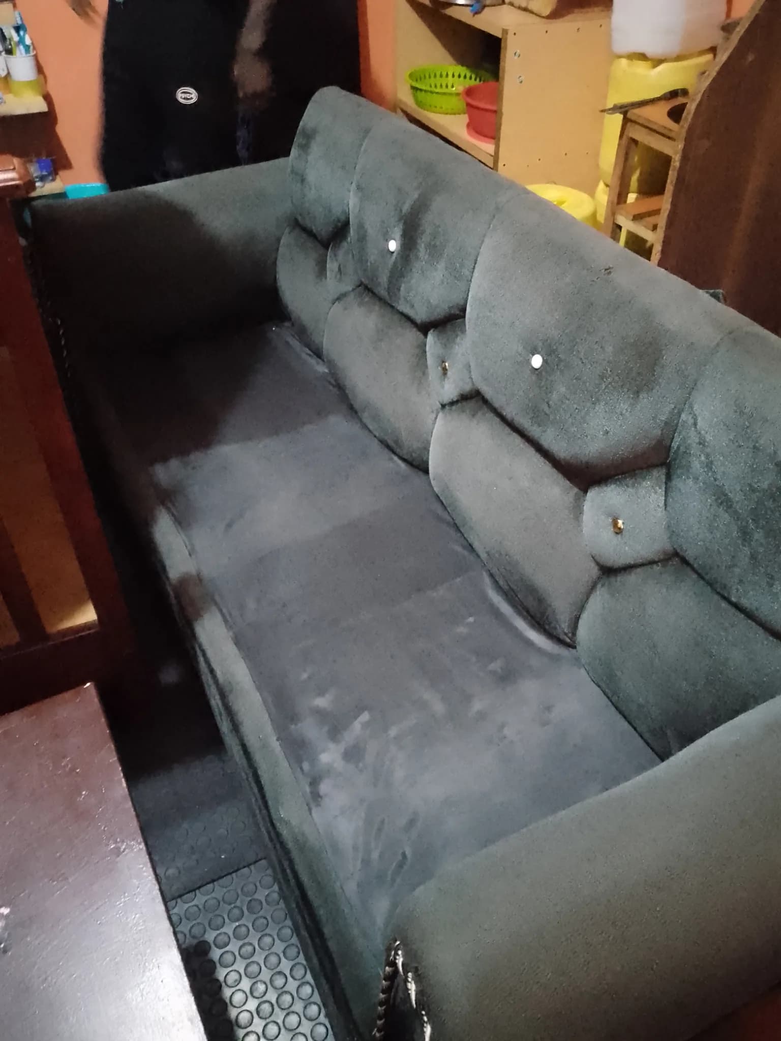 3,seater Sofa — like new condition, Nairobi