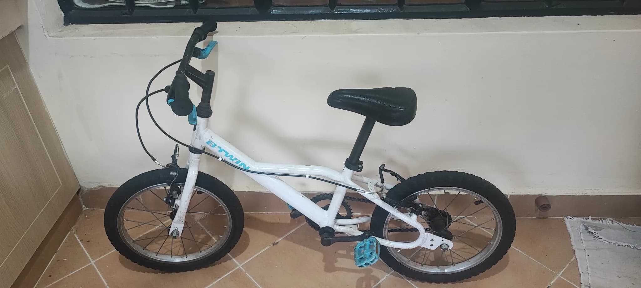 5-7 years Btwin Inuit 100 kids bike