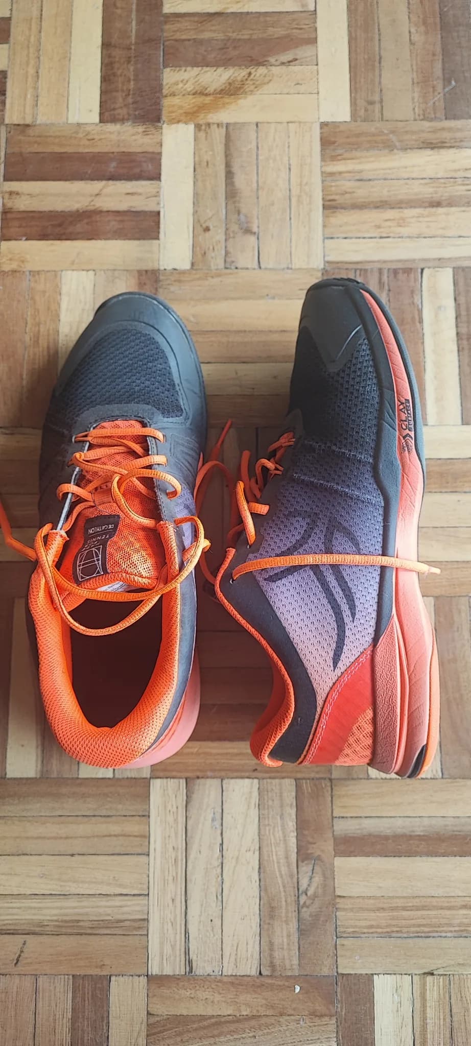 Orange sneakers from Decathlon