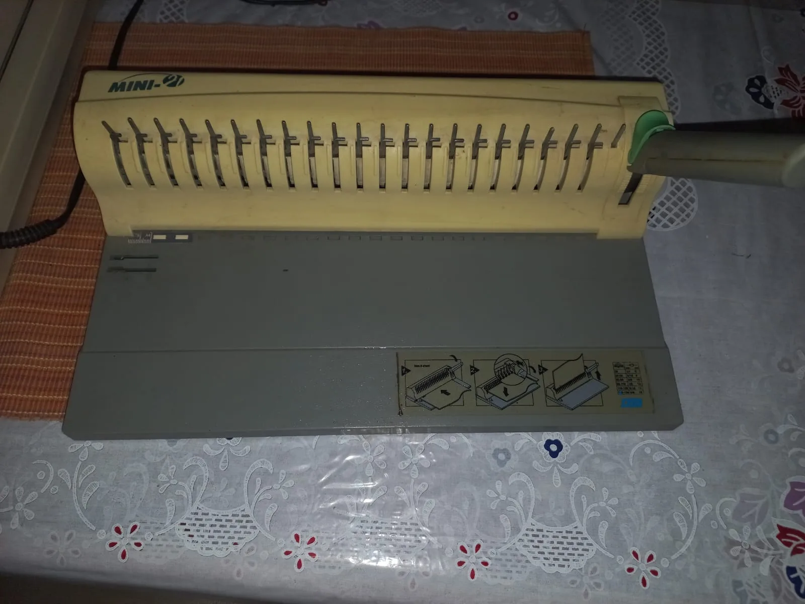 Binding machine