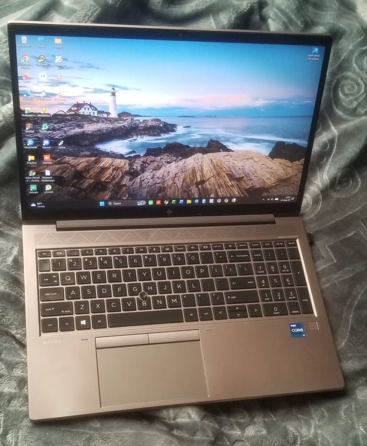 HP ZBook Firefly 15 G8