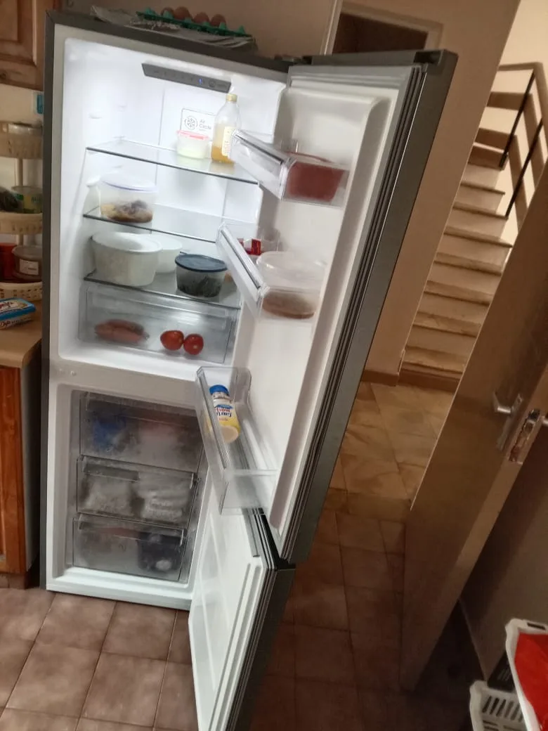 Refrigerator — like new condition, Nairobi