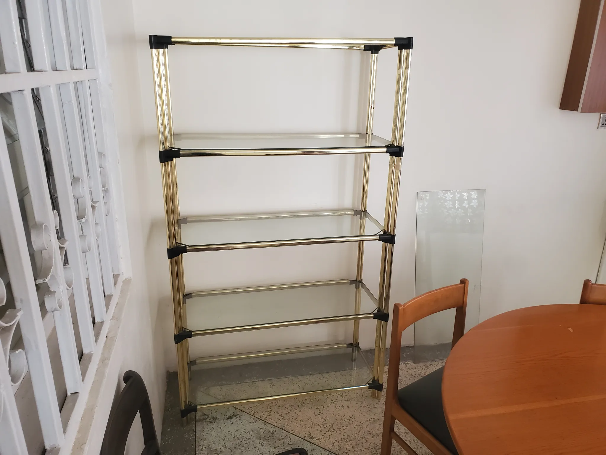 Display stand (USED)