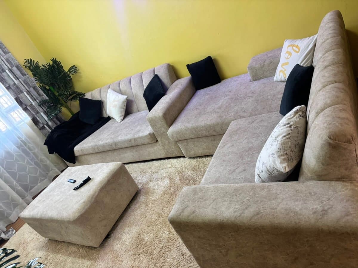 6-Seater Sofa Set with Pouf — like new condition, Nairobi