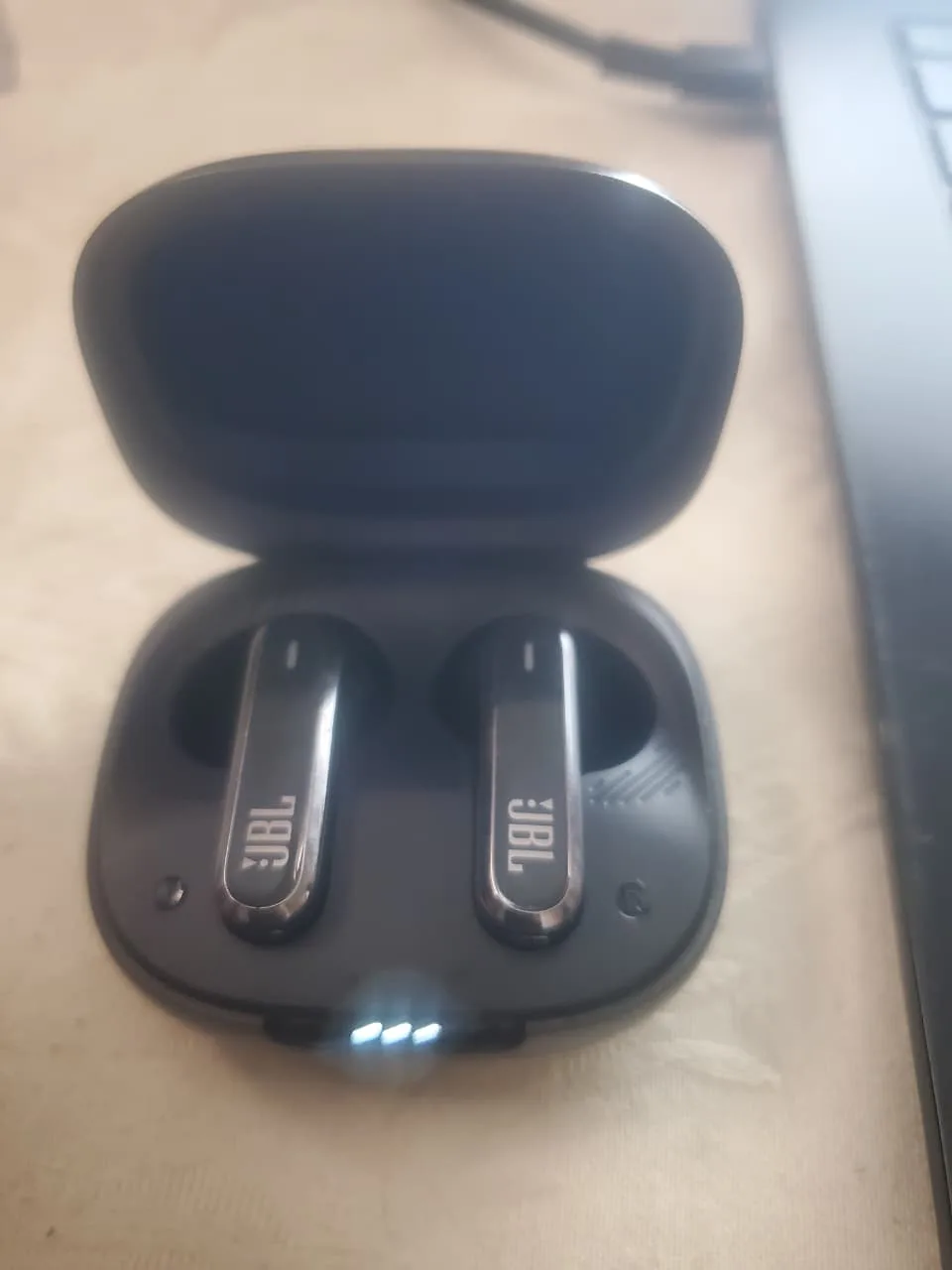 JBL Live Flex