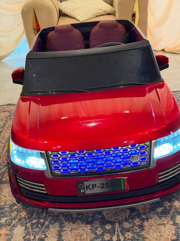 Kids Electric Ride-On Toy Car — good condition, Nairobi