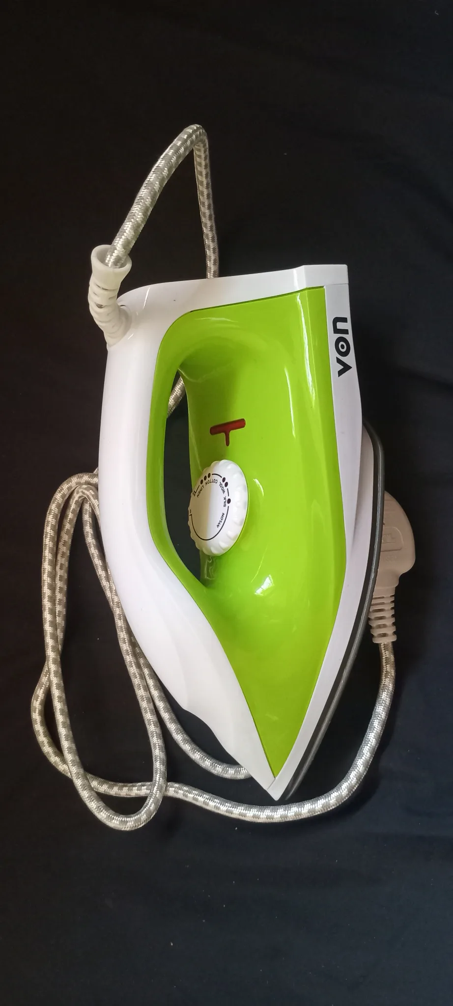Von iron — like new condition, Nairobi