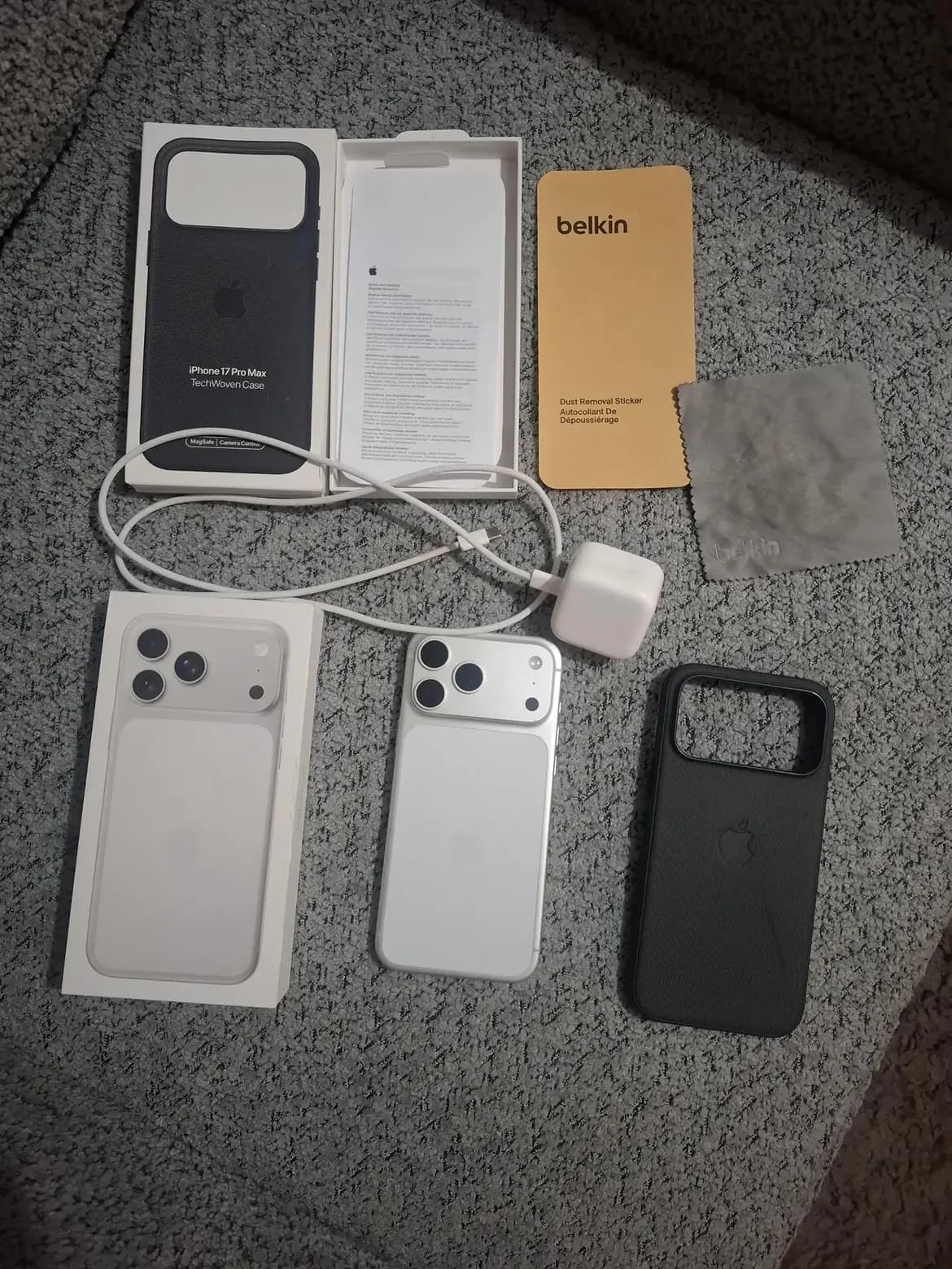 iPhone 17 Pro Max 256GB + Accessories — like new condition, Nairobi