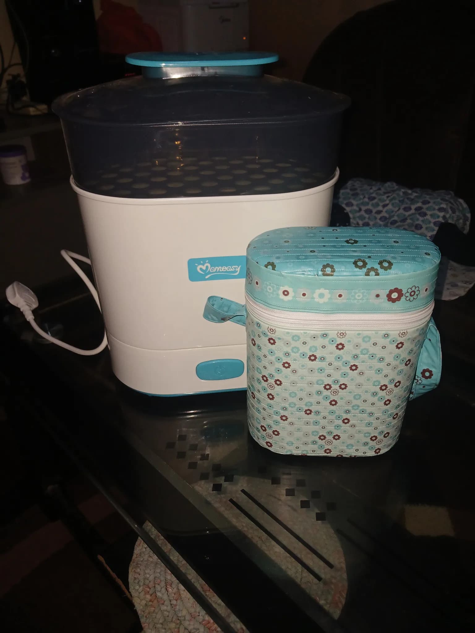 Momeasy bottle steriliser plus bottle warmer — like new condition, Nairobi