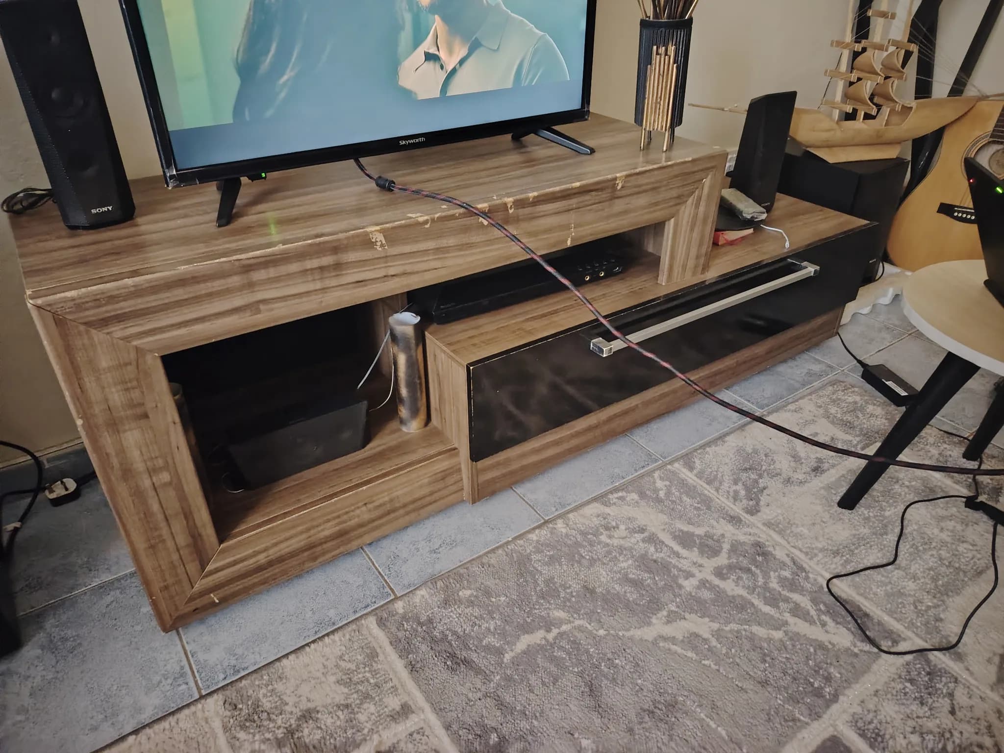Tv stand — fair condition, Nairobi