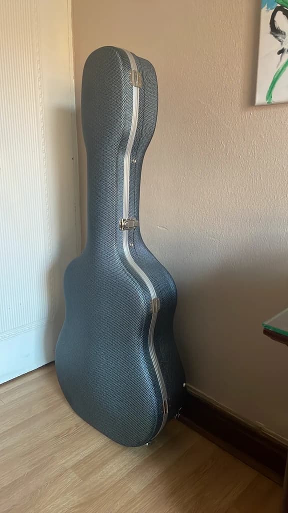 Guitar for sale