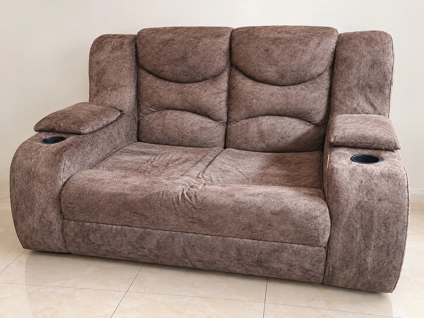 5 seater semi-recliner set — like new condition, Kiambu