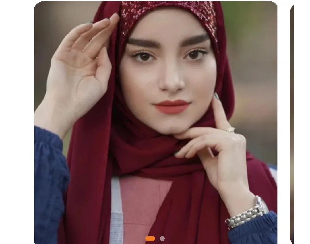 Luxury Sequin & Shimmer Chiffon Hijab Collection – Premium Embellished Wrap — like new condition, Nairobi