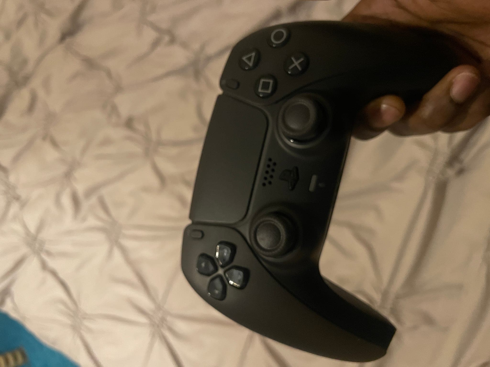 Playstation 5 Dualsense controller — like new condition, Nairobi
