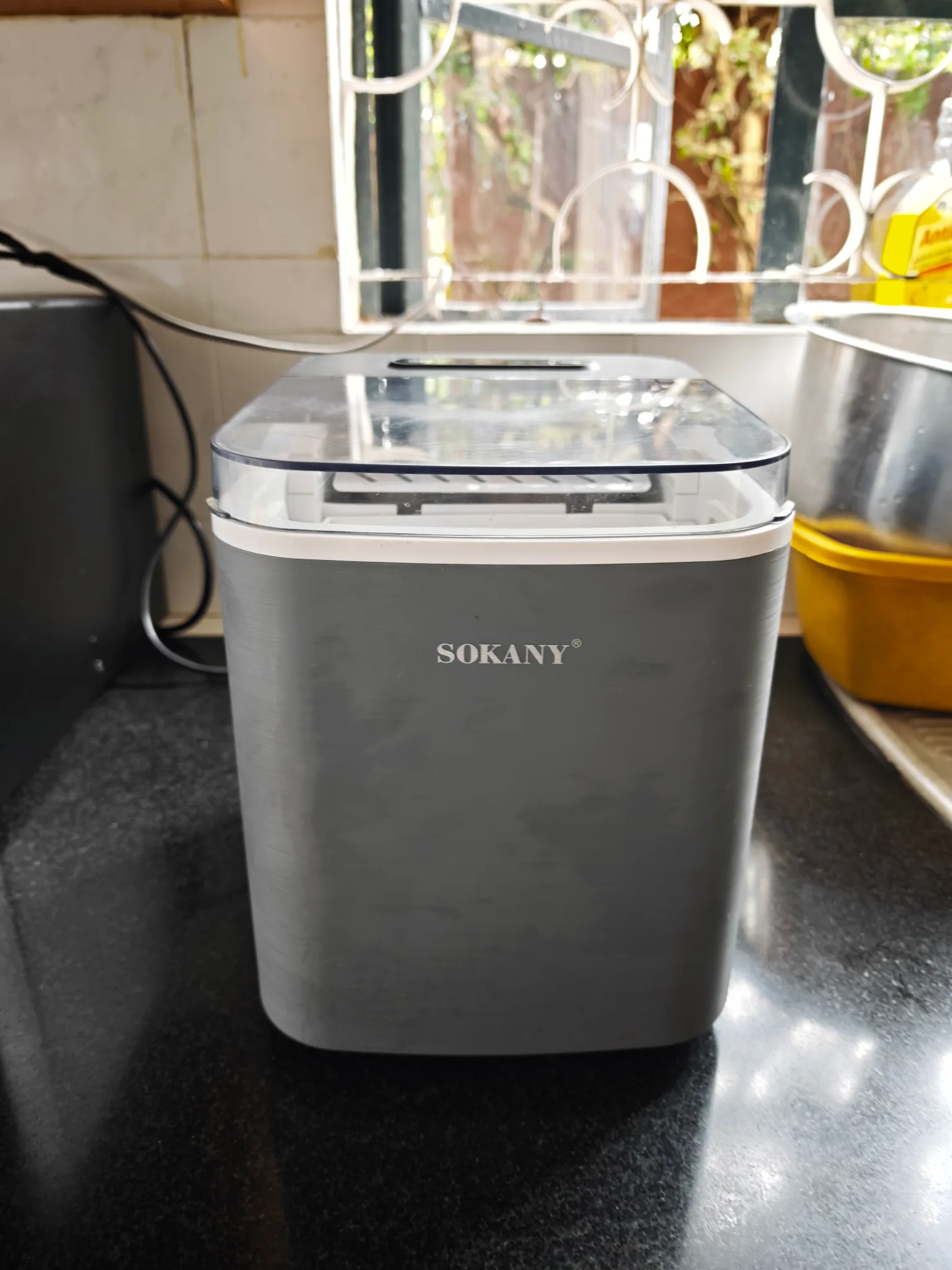 Sokany Portable Countertop Ice Maker (Model SK-03038) — like new condition, Nairobi