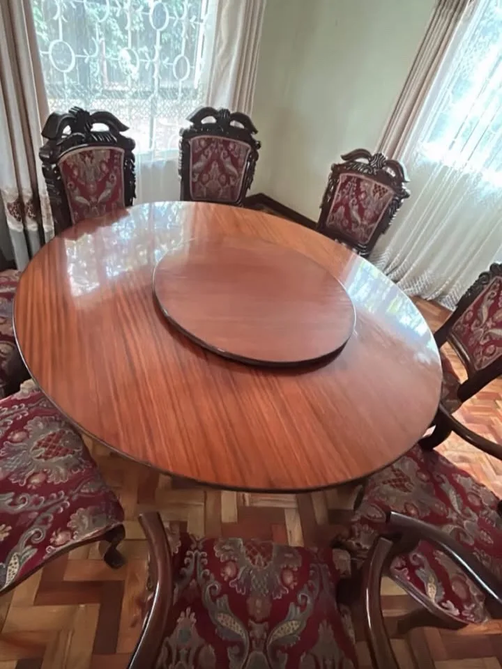 8 Seater Mahogany Dining Set — good condition, Nairobi