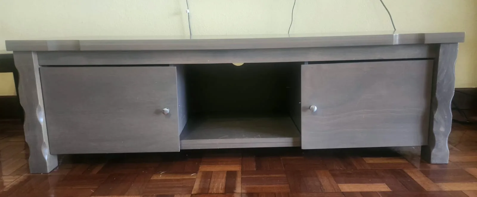 TV stand for selling — fair condition, Nairobi