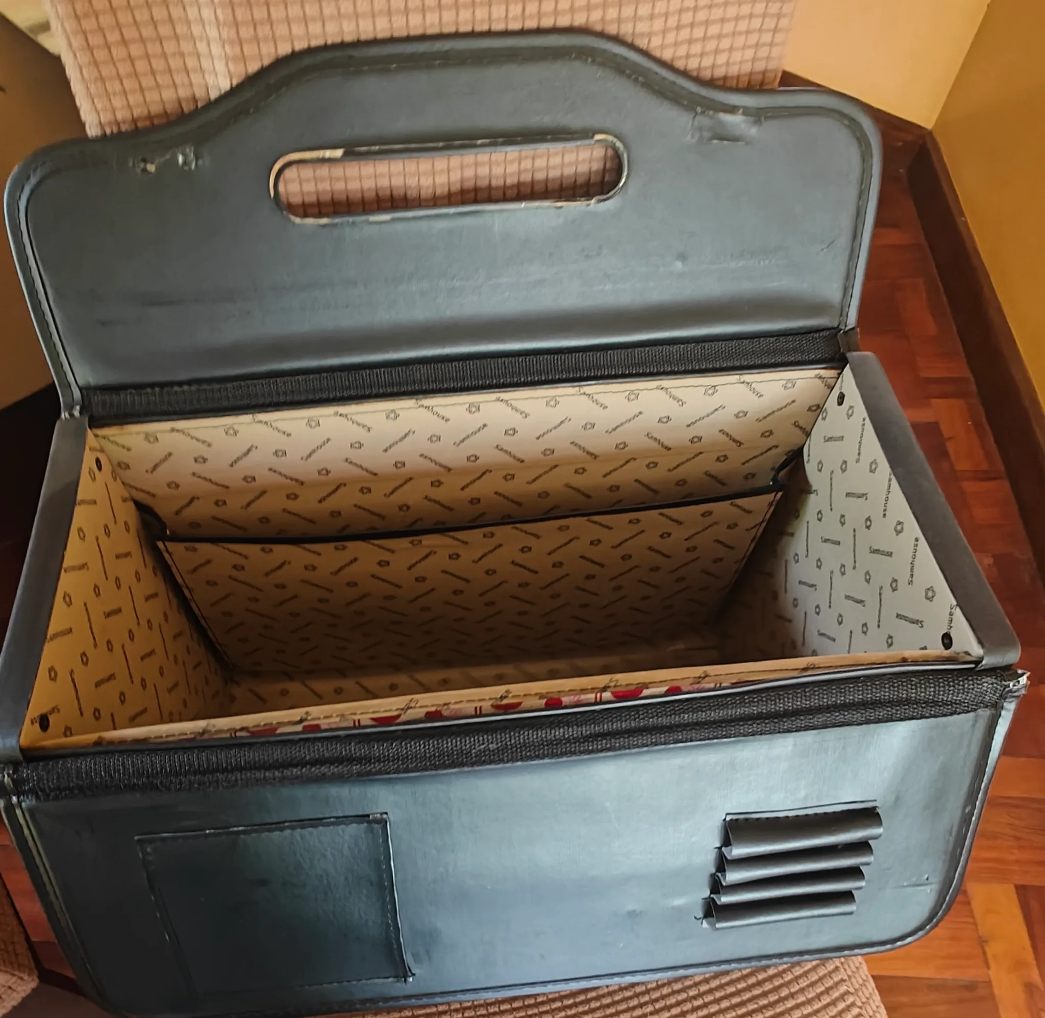 Documents case — fair condition, Kiambu