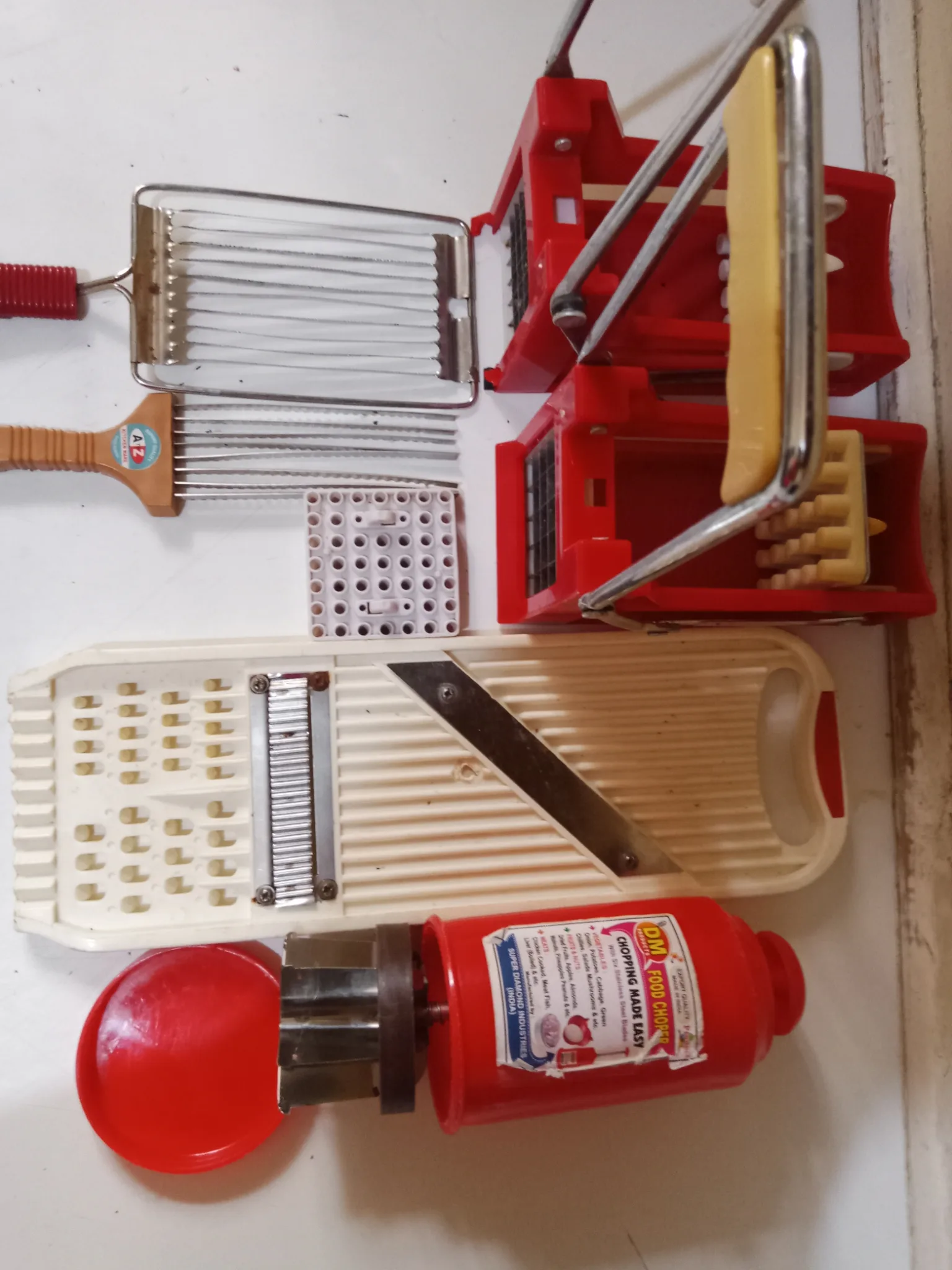 Potato chips cutter